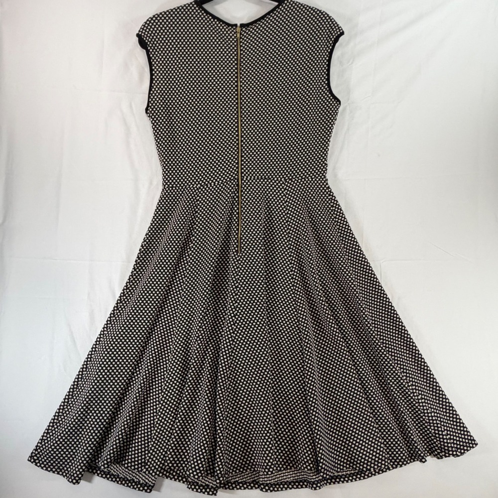 Danny & Nicole Women Black Cream Polka Dot Fit Flare Dress Petite 10P Sleeveless - Picture 2 of 8